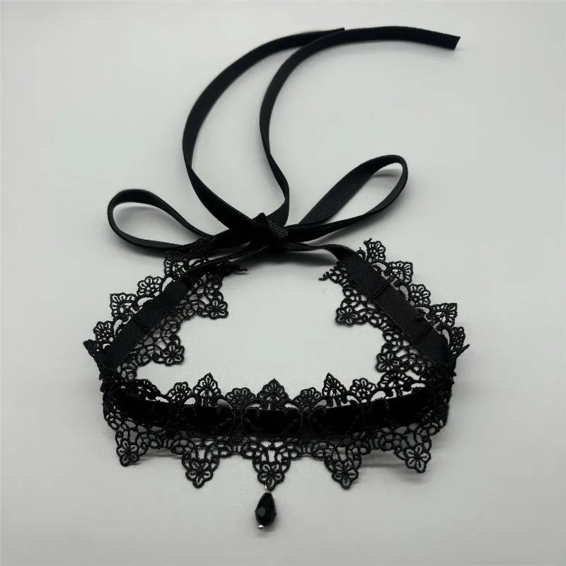 Gothic Lace Velvet Choker Necklace with Flower Pendant