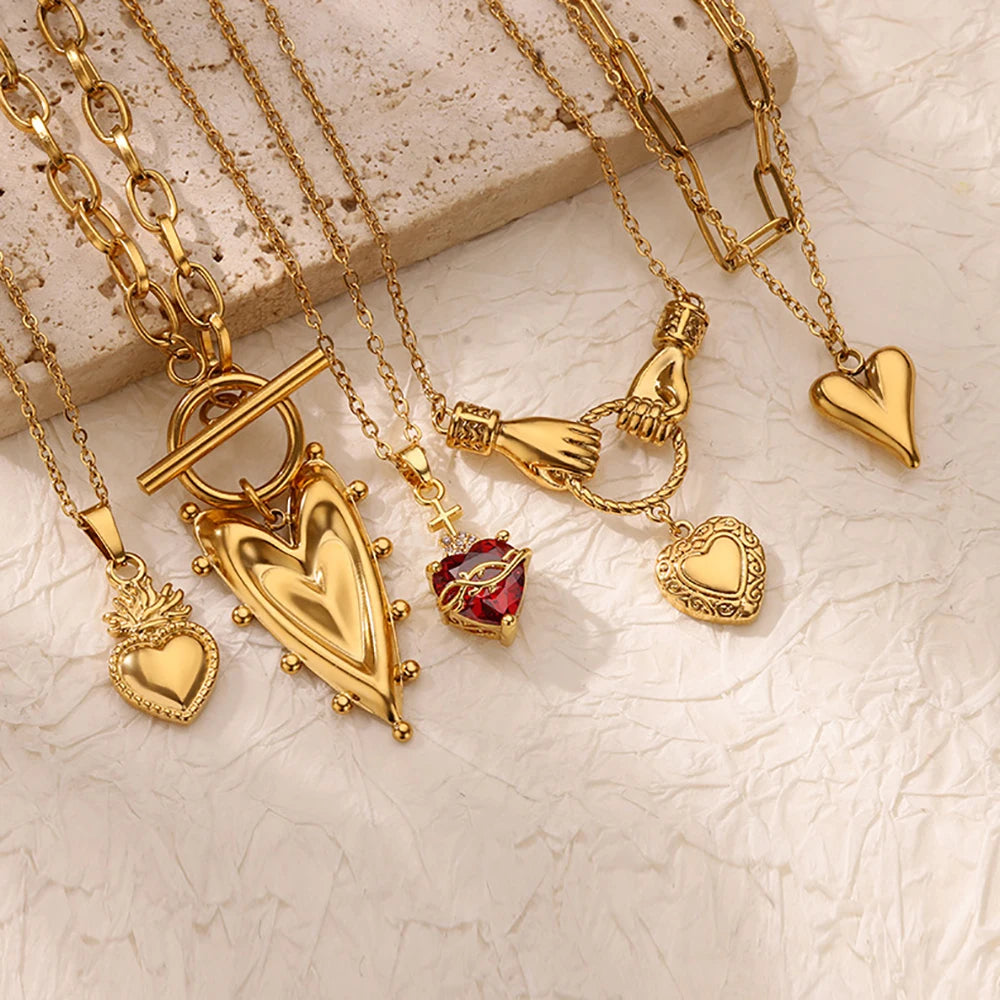 Punk Gold Heart Pendant Choker Necklace
