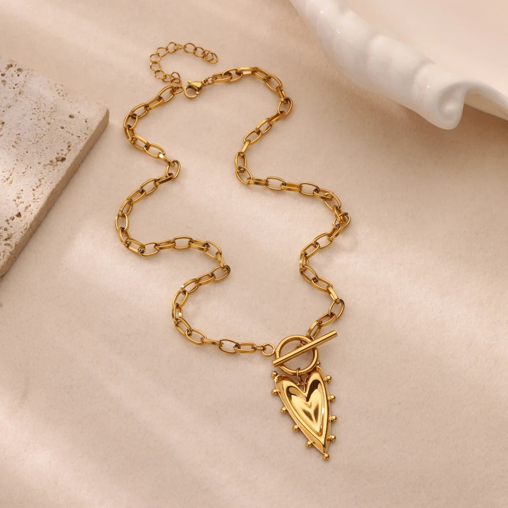 Punk Gold Heart Pendant Choker Necklace