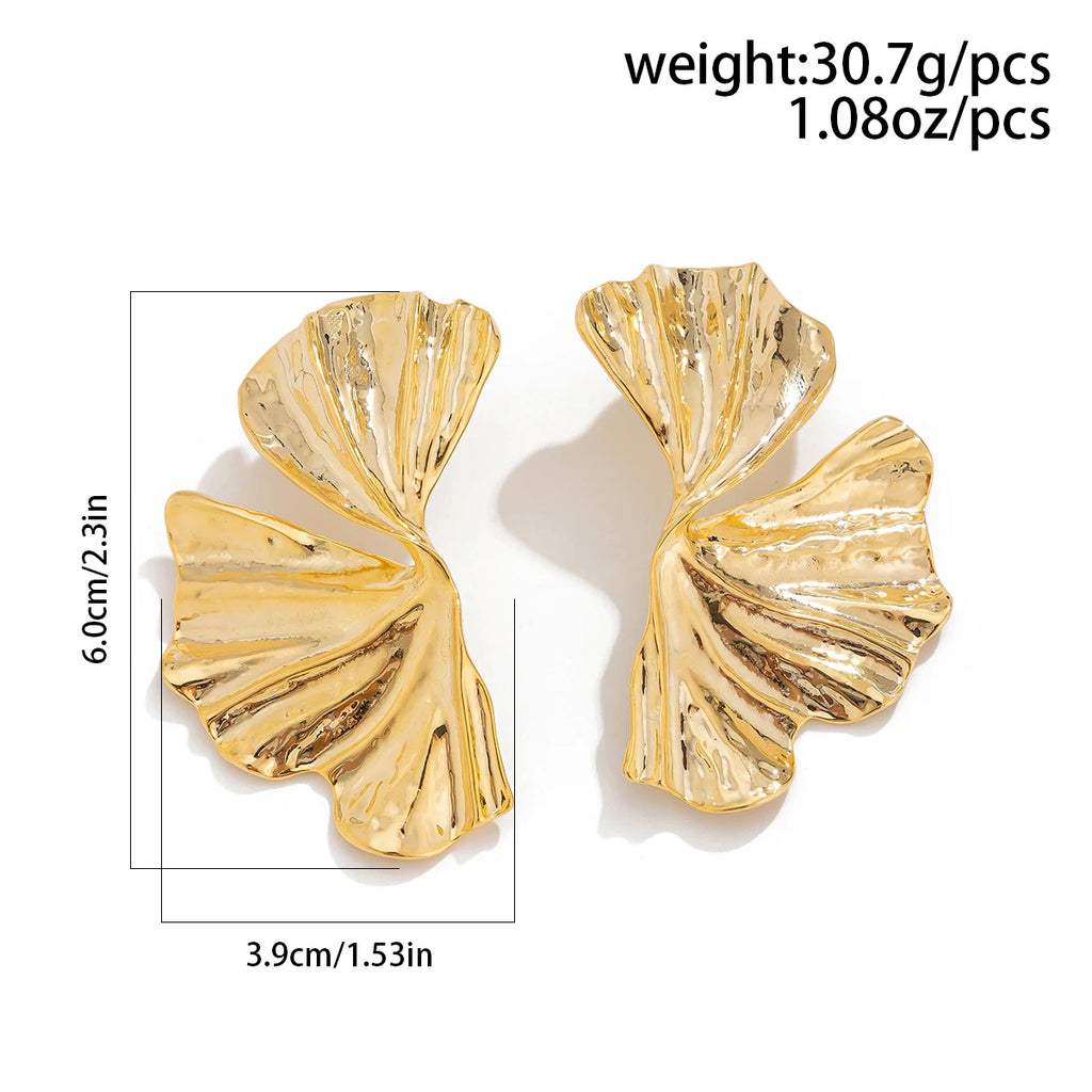 Women’s Gold Maple Leaf Stud Earrings