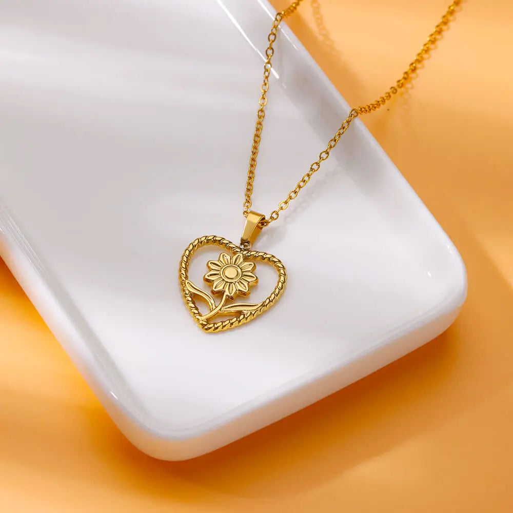Gold Heart Pendant Necklace for Women